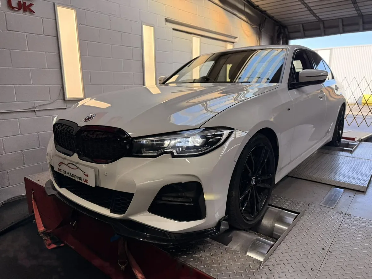 BMW 320i G20 on the 4WD linked dyno at DC Remapping UK