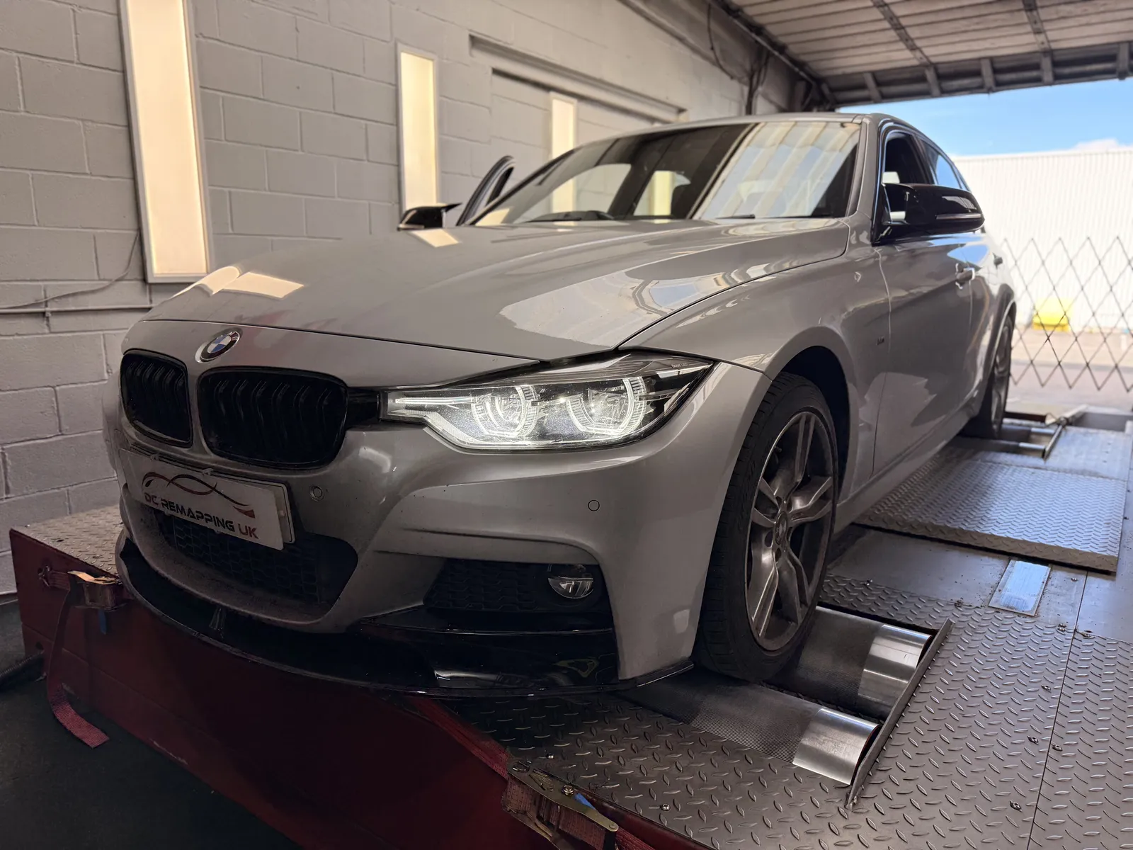 BMW 335d xDrive on the DC Remapping UK 4WD dyno