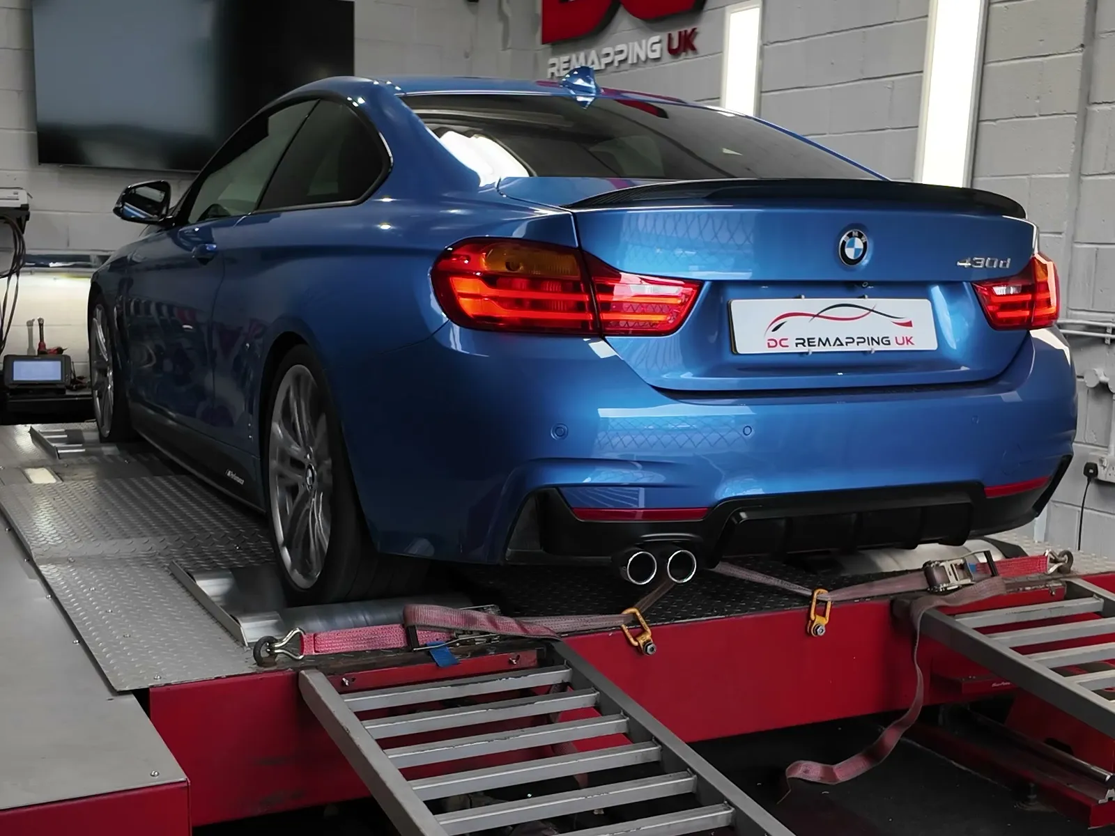 BMW 430d strapped to the dyno
